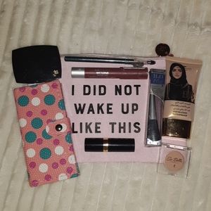 I DID NOT WAKE UP LIKE THIS MAKEUP BUNDLE